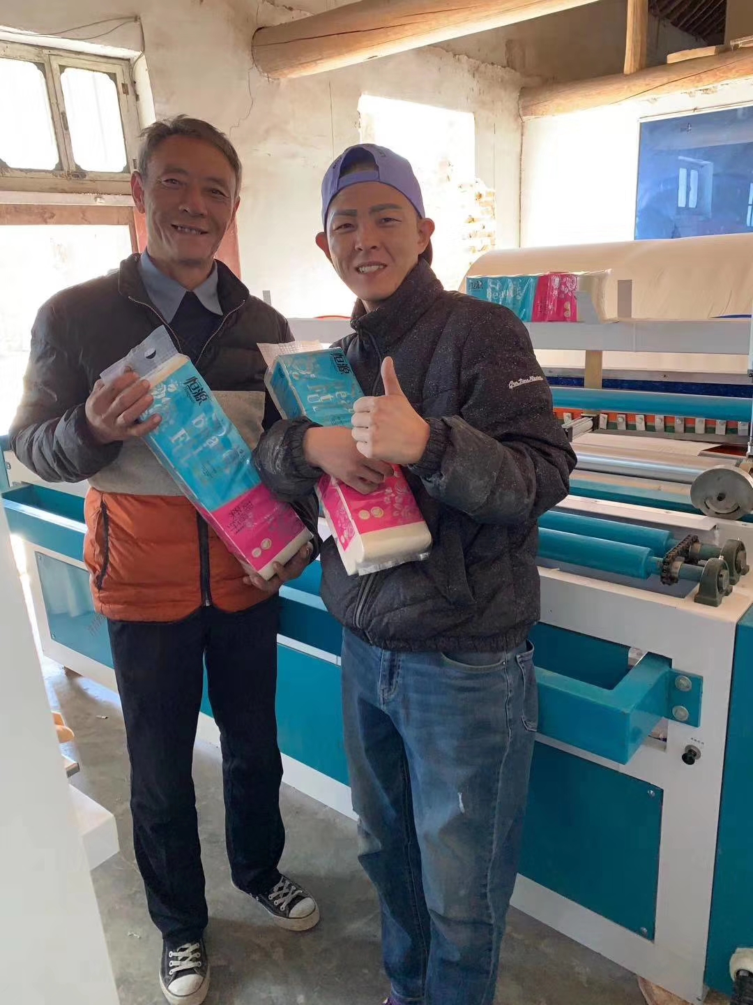 河南鹤壁全自动卫生纸复卷机安装调试完毕